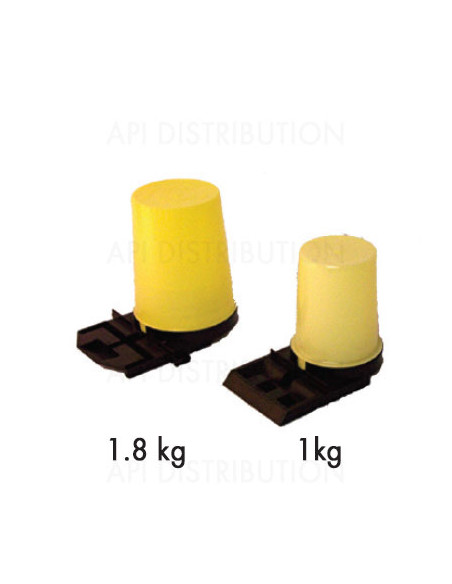 NOURRISSEUR ENTREE PLASTIQUE JAUNE 1.8 KG NOURRISSEUR ENTREE PLASTIQUE JAUNE 1.8 KG