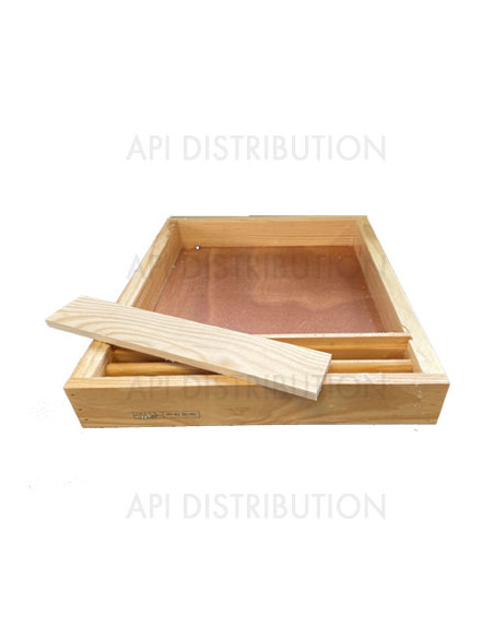 NOURRISSEUR COUVRE-CADRES DADANT 10 CADRES EN BOIS PARAFFINÉ NOURRISSEUR COUVRE-CADRES DADANT 10 CADRES EN BOIS PARAFFINÉ
