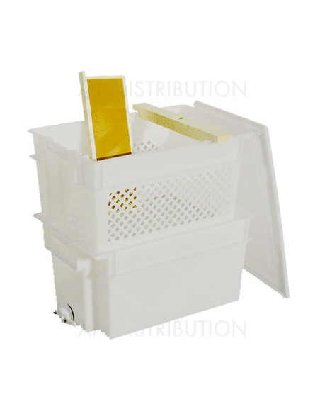 BAC PLASTIQUE A DESOPERCULER GM AVEC TAMIS INOX ET ROBINET LEGA